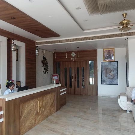Shivpurī Ps Residency酒店 外观 照片